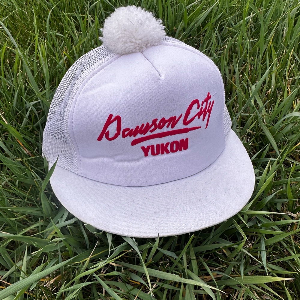 Vintage Yukon Pom Pom hat